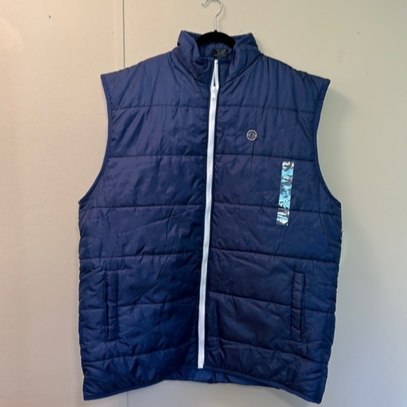 Men's Navy Quilted Vest - Picture 1 of 9
